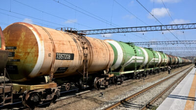 Azerbaycan’dan Ermenistan’a 974 ton dizel yakıt sevkiyatı gerçekleştirildi. İki ülke