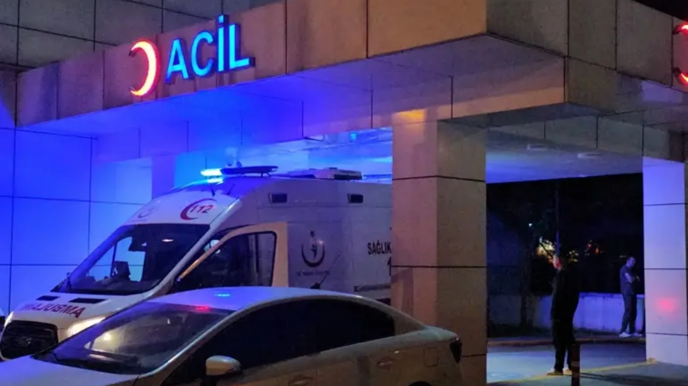 Sakarya’nın Sapanca ilçesinde tatil yaptığı otelin havuzunda fenalaşarak boğulma tehlikesi