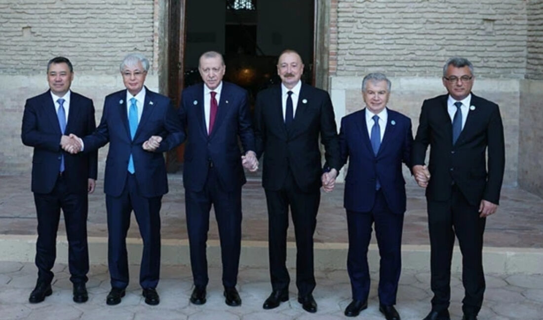 Cumhurbaşkanı Recep Tayyip Erdoğan, Kazakistan’ın Türkistan kentinde başlayan Türk Devletleri