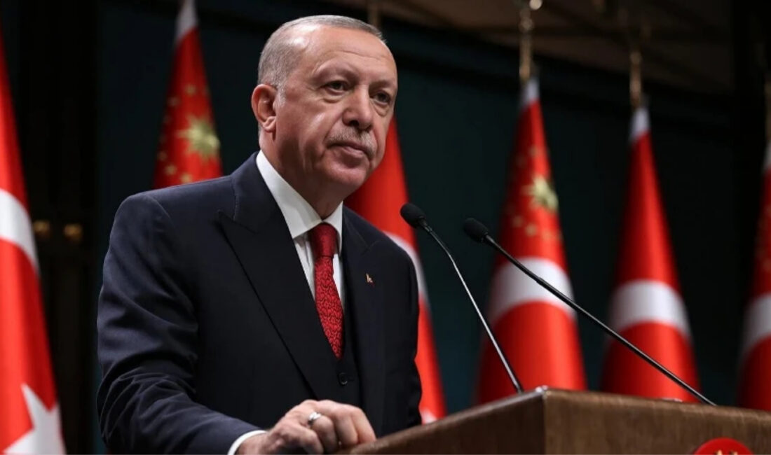 Cumhurbaşkanlığı Kabinesi, Cumhurbaşkanı Recep Tayyip Erdoğan başkanlığında Beştepe’de toplanıyor. 