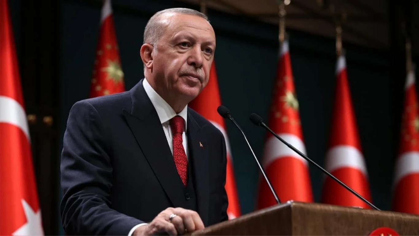 Cumhurbaşkanlığı Kabinesi, Cumhurbaşkanı Recep Tayyip Erdoğan başkanlığında Beştepe’de toplanıyor. 