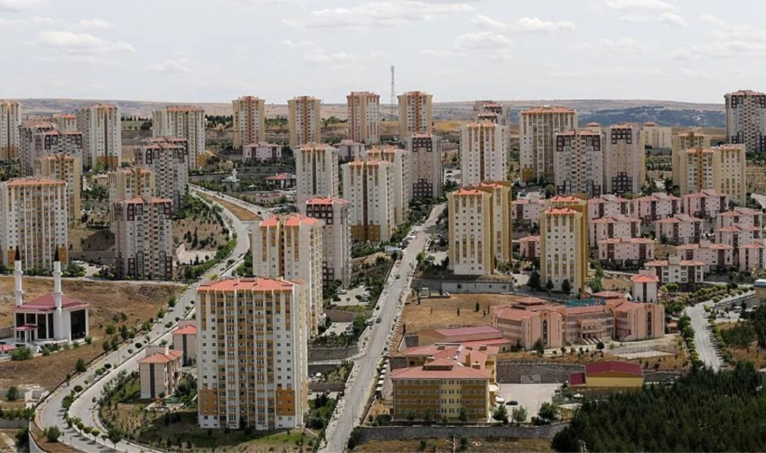 Türkiye’de konut fiyatları ve kredi faizleri yükselirken, büyükşehirlerde ev sahibi