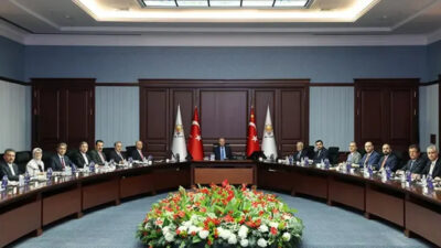 Cumhurbaşkanı Recep Tayyip Erdoğan başkanlığında toplanan AK Parti Merkez Yürütme