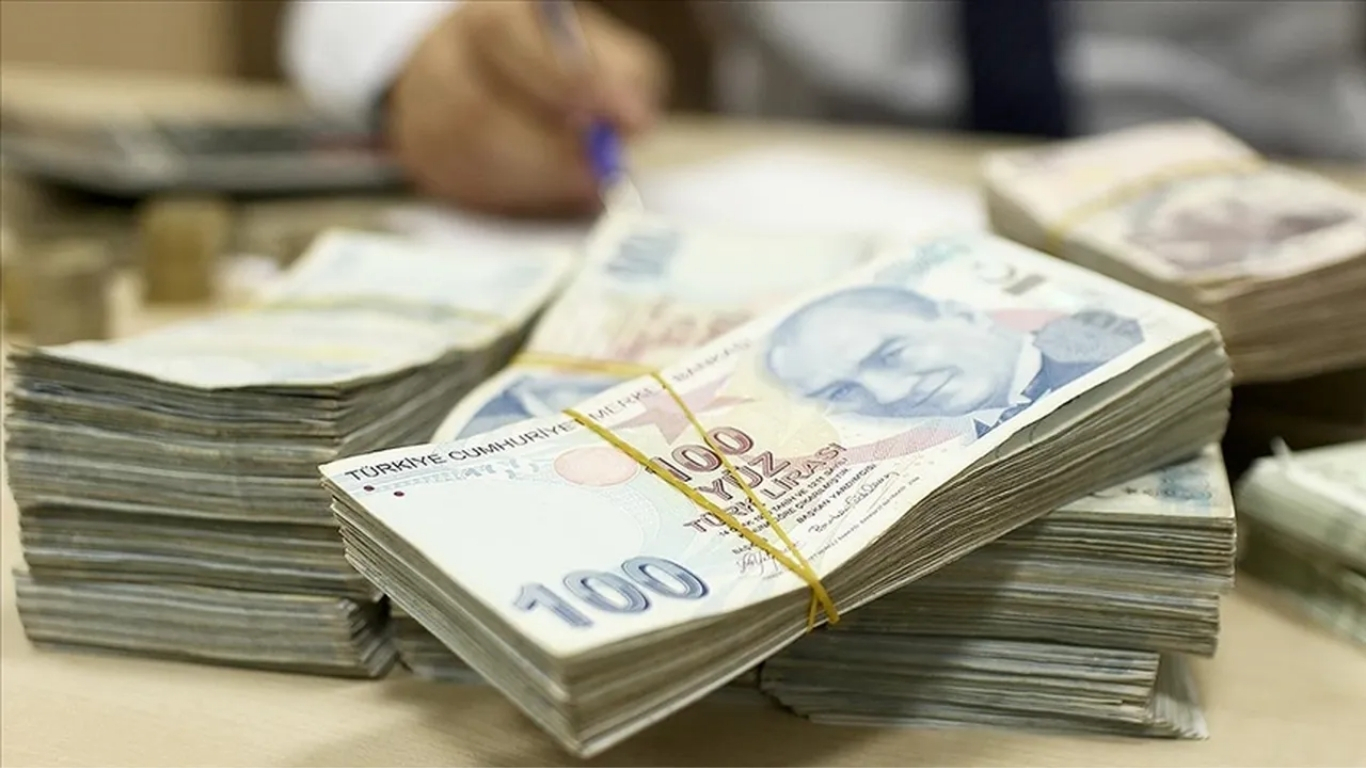 Milyonlarca memur ve emeklinin merakla beklediği temmuz zammına ilişkin yeni