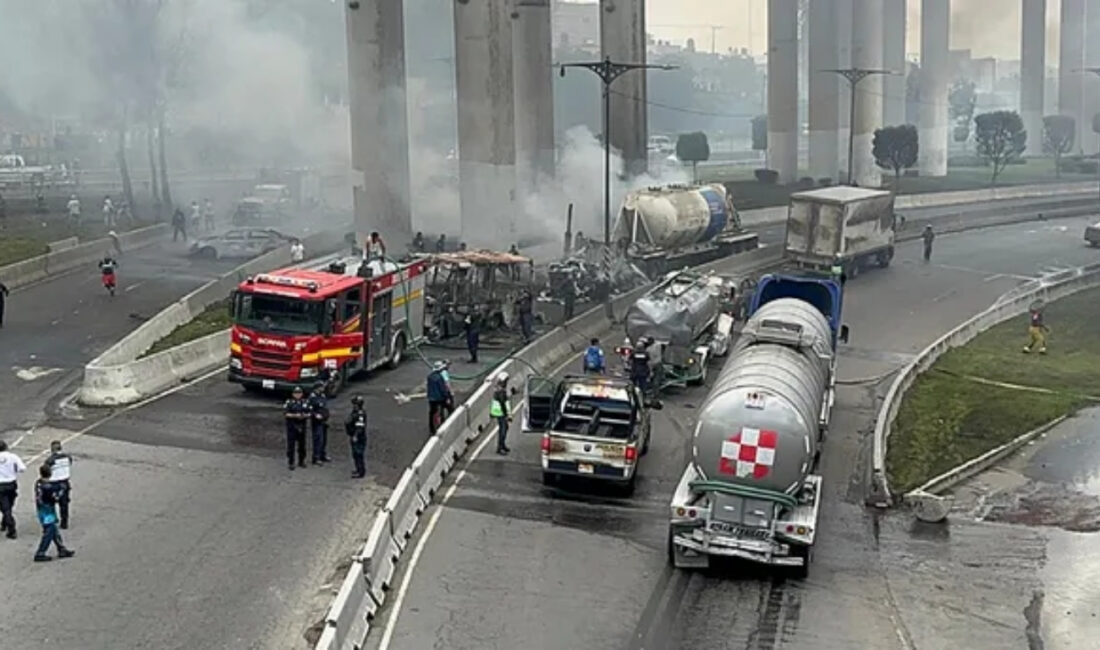 Meksika’nın Puebla eyaletinde LPG yüklü dört tankerin patlaması büyük paniğe
