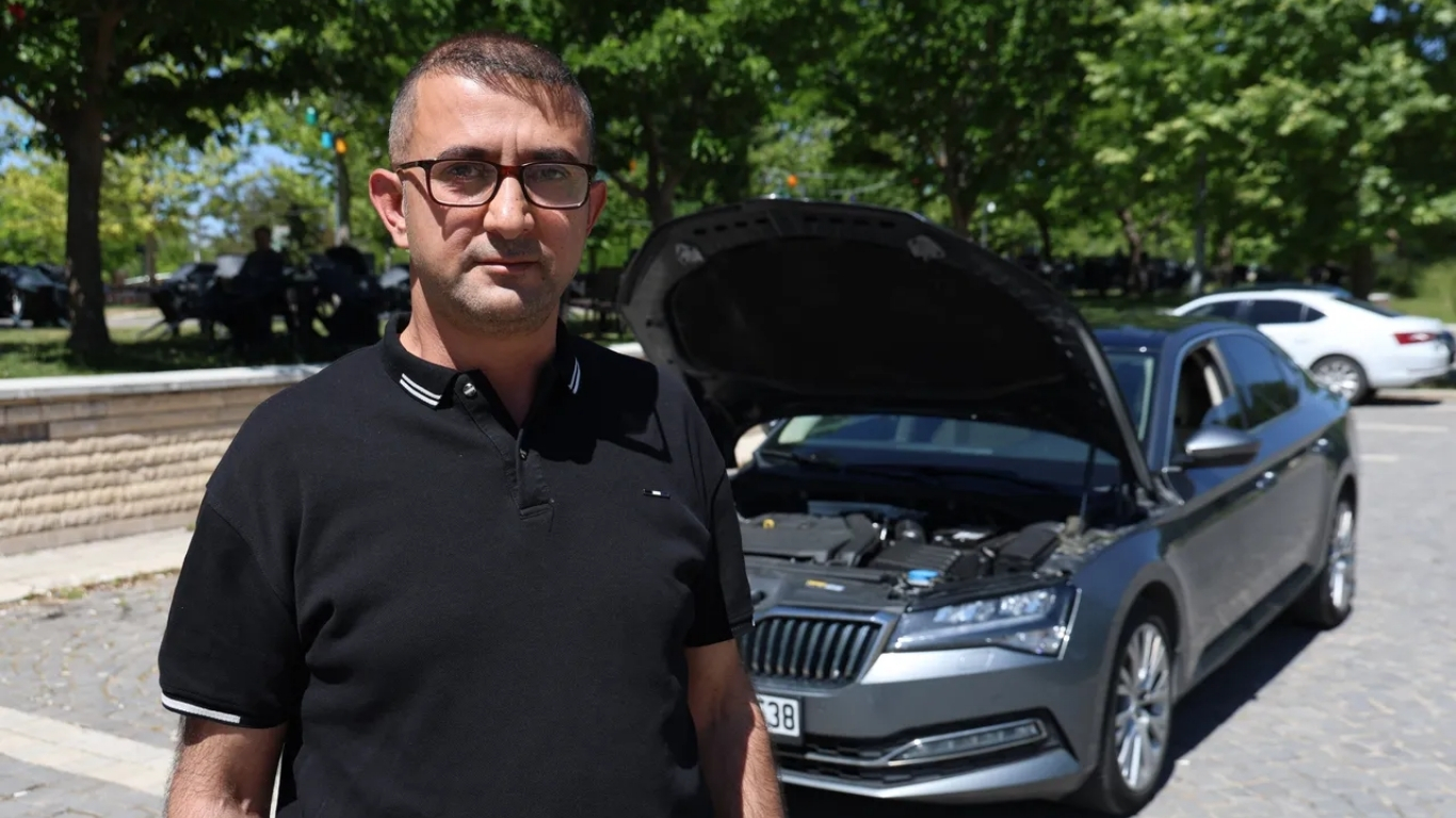 Elazığ’da yaşayan Tunay Akgül, internetten satın aldığı 2023 model otomobilin