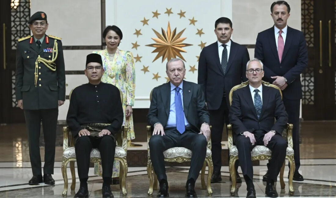 Cumhurbaşkanı Recep Tayyip Erdoğan, Cumhurbaşkanlığı Külliyesi'nde Avrupa Birliği Delegasyonu ile
