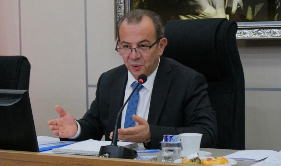 Görevden uzaklaştırılan eski Bolu Belediye Başkanı Tanju Özcan hakkında yürütülen