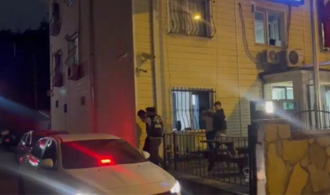

İstanbul Sarıyer'de ABD telefon kodlu bir numaradan yapılan ihbar üzerine