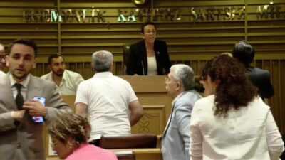 Bahçelievler Belediye Meclisi'nde 15 Temmuz darbe girişimine yönelik "tiyatro" ifadesini