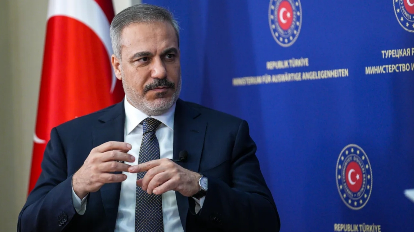 Dışişleri Bakanı Hakan Fidan, NATO Zirvesi sonrası yaptığı açıklamalarda F-35