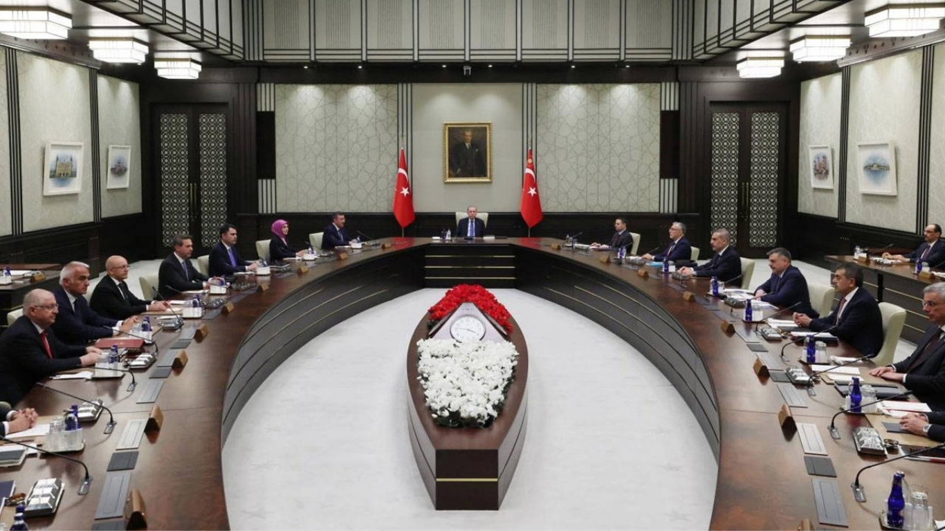 Cumhurbaşkanı Recep Tayyip Erdoğan başkanlığında gerçekleştirilecek Kabine Toplantısı bugün Beştepe'de