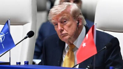 
ABD Başkanı Donald Trump, Hürmüz Boğazı'nda ABD'nin güvenlik sorumluluğunu yeniden