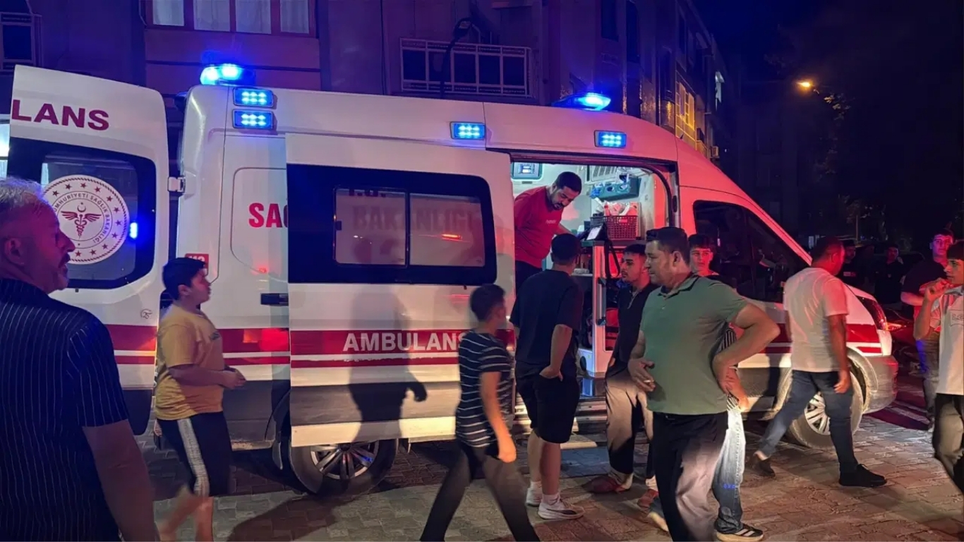 Manisa’nın Turgutlu ilçesinde yaşanan olay mahallede büyük tepkiye neden oldu.