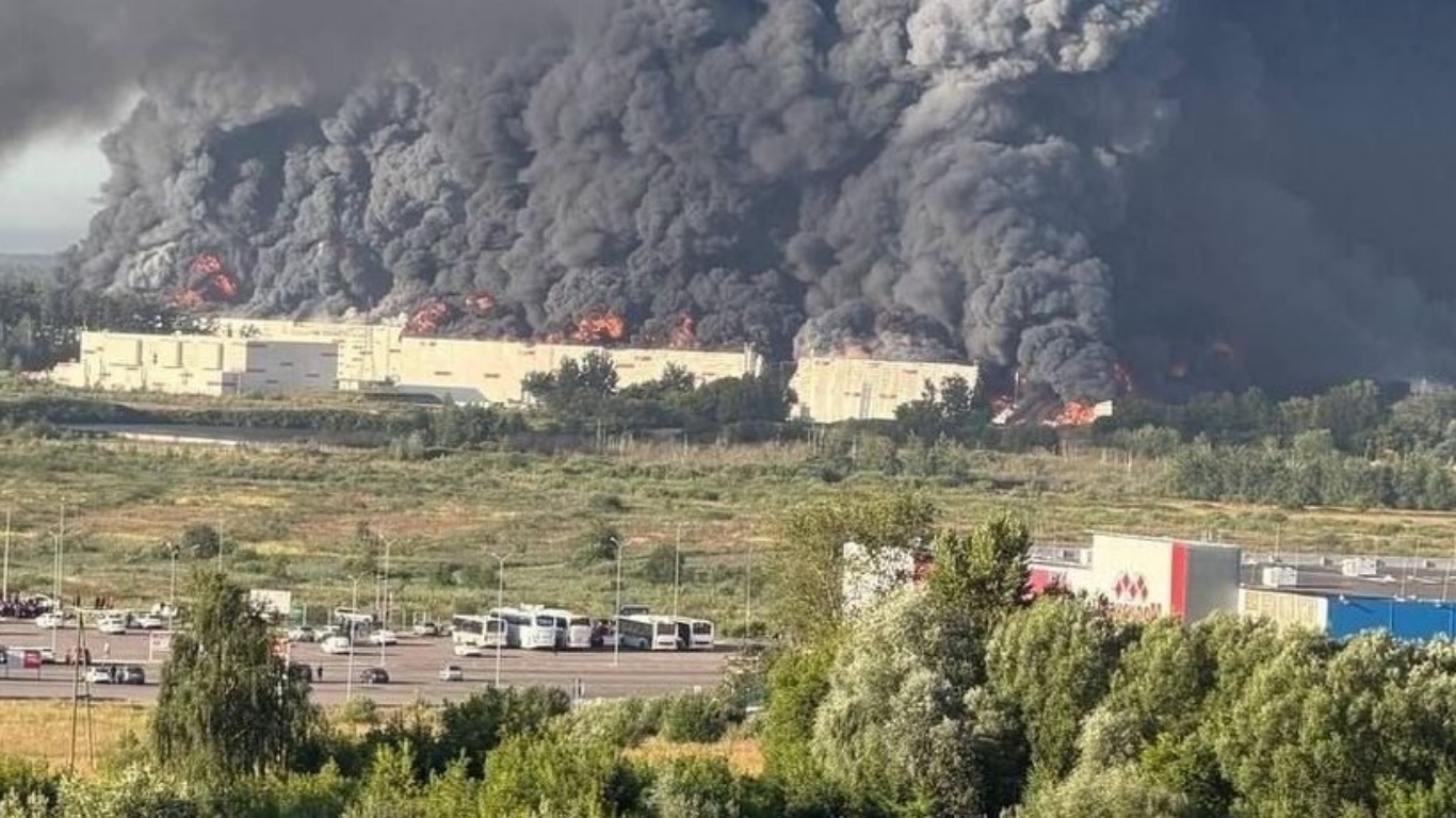 Ukrayna, Rusya’nın lojistik ve enerji altyapılarını hedef alan geniş çaplı