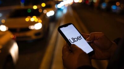 Uber, dünya genelindeki organizasyon yapısını yeniden düzenleme kararı aldı. Şirketin