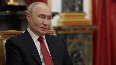 Rusya Devlet Başkanı Vladimir Putin, Ukrayna ile müzakerelerin yeniden başlatılması