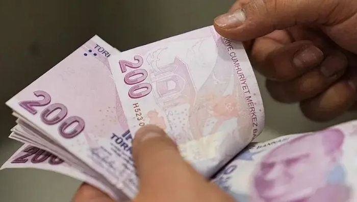 Milyonlarca memur ve emekliyi ilgilendiren 2027 Ocak zammı için yeni