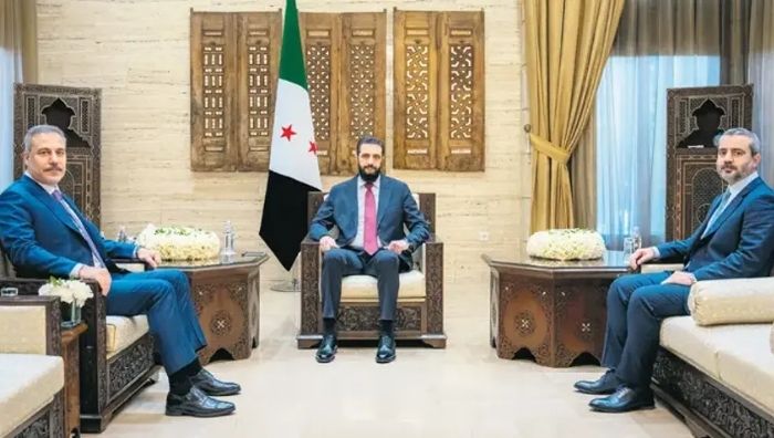 Dışişleri Bakanı Hakan Fidan, Suriye temasları kapsamında Şam’da mevkidaşı Esad