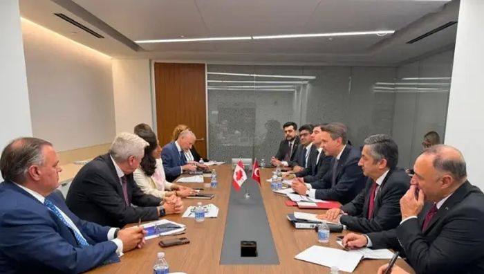 Enerji ve Tabii Kaynaklar Bakanı Alparslan Bayraktar, ABD temasları kapsamında