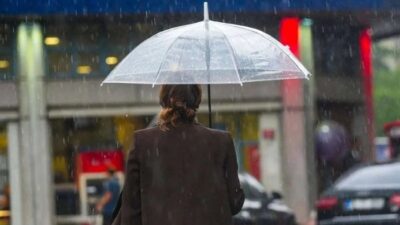 Meteoroloji Genel Müdürlüğü'nün son tahminlerine göre Türkiye'nin büyük bölümünde sağanak