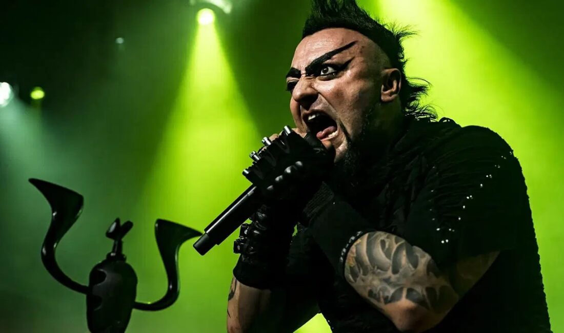 Türk rock müziğinin sevilen isimlerinden Hayko Cepkin, 11 Mart 2028'de