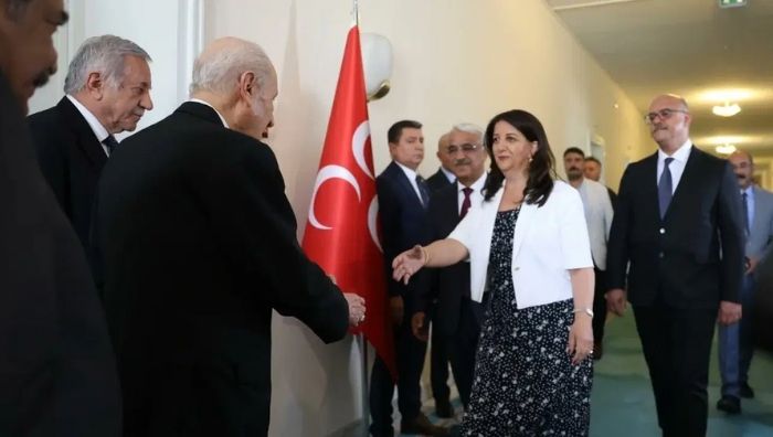 DEM Parti İmralı Heyeti üyeleri Pervin Buldan, Mithat Sancar ve