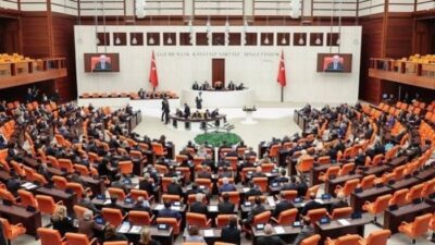 CHP’nin, staj ve çıraklık dönemindeki sigorta başlangıçlarının emeklilik hesabında geçerli