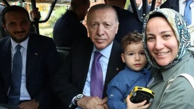 Cumhurbaşkanı Recep Tayyip Erdoğan, İstanbul’daki Rami Kütüphanesi’nde düzenlenen AileFest’i ziyaret