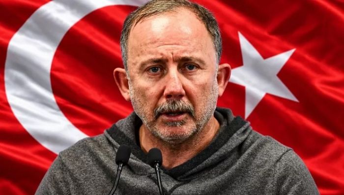 A Milli Futbol Takımı’nın yeni teknik direktörü Sergen Yalçın, 4