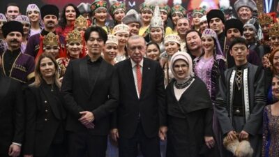 Cumhurbaşkanı Recep Tayyip Erdoğan, Türk Devletleri Teşkilatı'nın 13. Zirvesi kapsamında